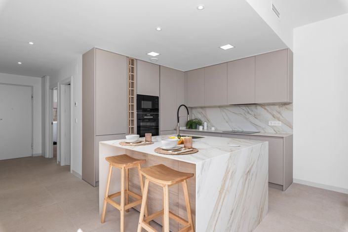 Image No.7-2 Bed Apartment for sale