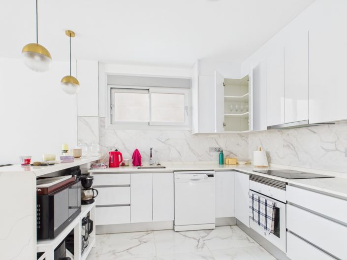 Image No.13-3 Bed Villa for sale