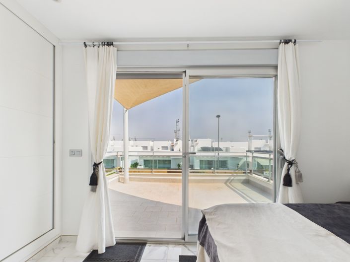 Image No.26-3 Bed Villa for sale