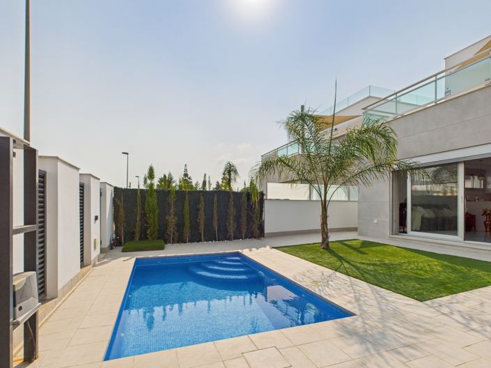 Image No.6-3 Bed Villa for sale