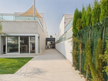 o1j3io7bcd1bvr1lgn1cdb1phqtl32k