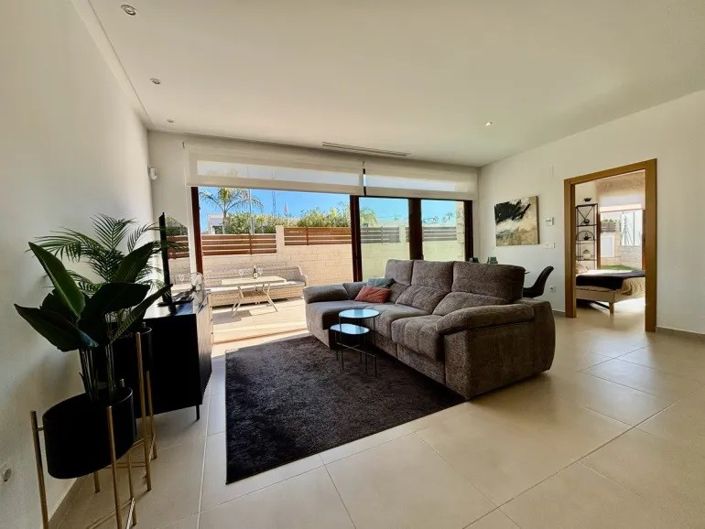 Image No.2-Villa de 3 chambres à vendre à Benijofar