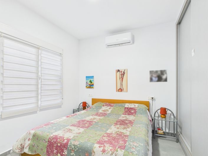 Image No.17-2 Bed Villa for sale