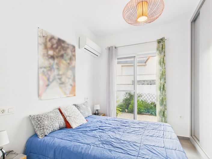 Image No.22-2 Bed Villa for sale