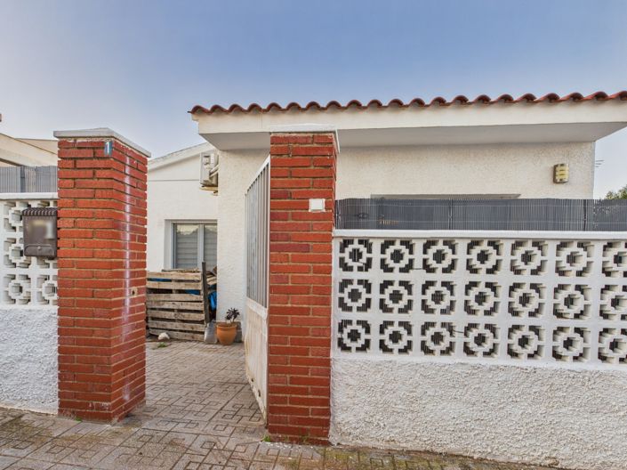 Image No.26-2 Bed Villa for sale