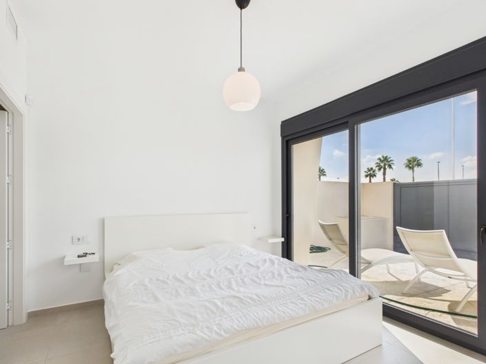 Image No.16-3 Bed Villa for sale