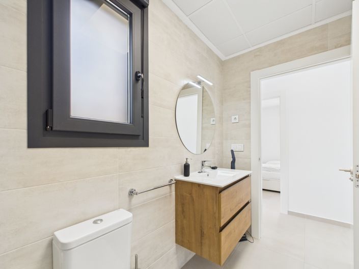 Image No.24-3 Bed Villa for sale