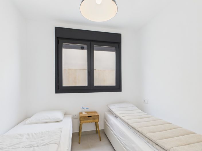 Image No.26-3 Bed Villa for sale