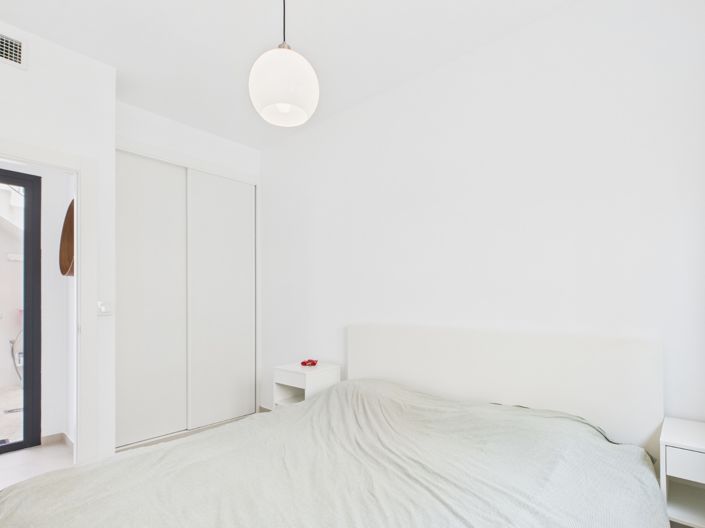 Image No.29-3 Bed Villa for sale