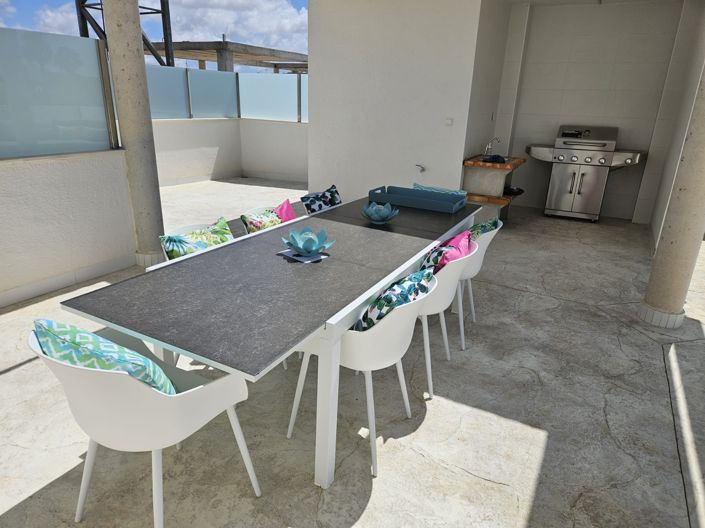 Image No.45-3 Bed Villa for sale