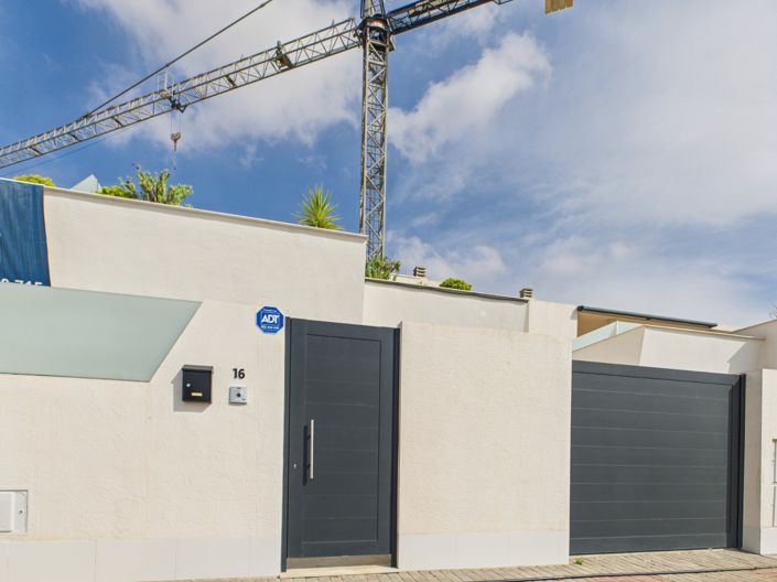 Image No.5-3 Bed Villa for sale