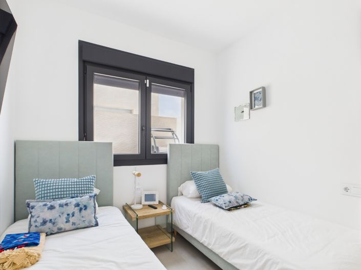 Image No.19-3 Bed Villa for sale