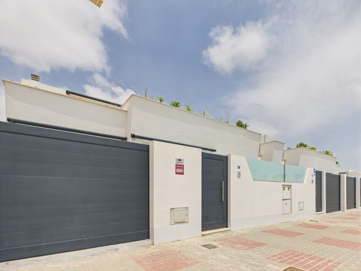 Image No.22-3 Bed Villa for sale