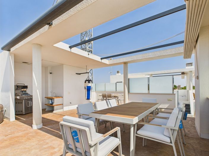 Image No.36-3 Bed Villa for sale