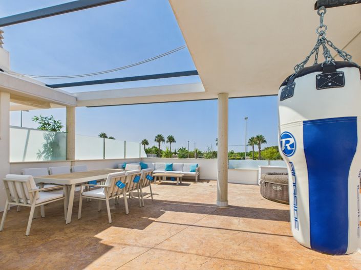 Image No.38-3 Bed Villa for sale