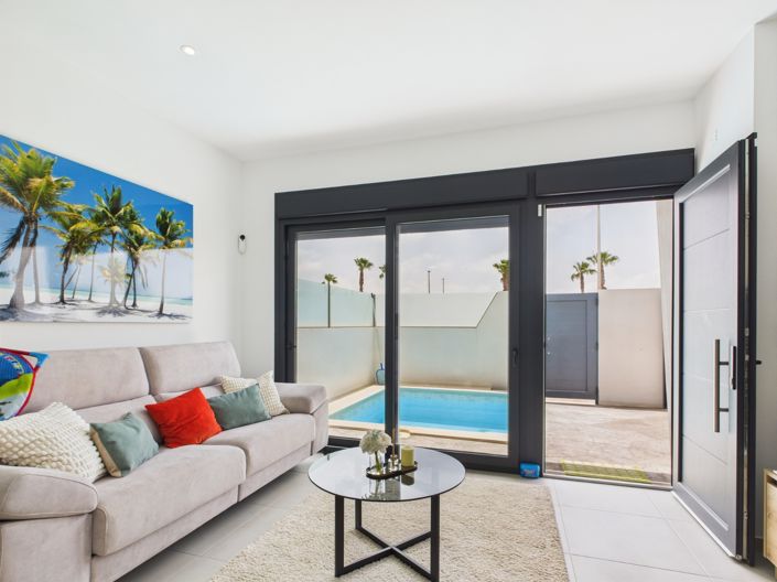 Image No.5-3 Bed Villa for sale