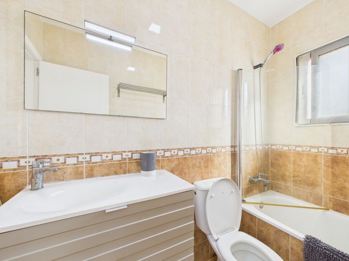 Image No.29-Villa de 4 chambres à vendre à Los Urrutias