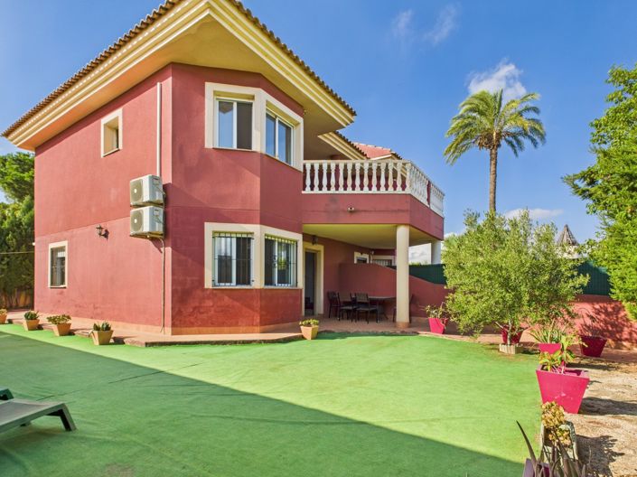 Image No.32-Villa de 4 chambres à vendre à Los Urrutias