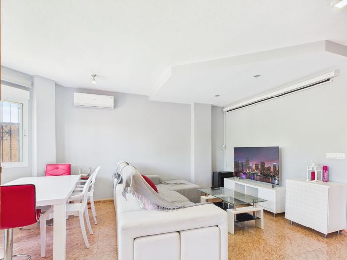 Image No.6-Villa de 4 chambres à vendre à Los Urrutias