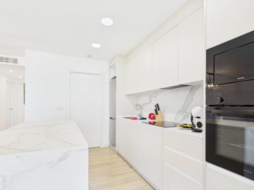 o1j4b8uj8b1tp6ijs18vm1364o3u2q