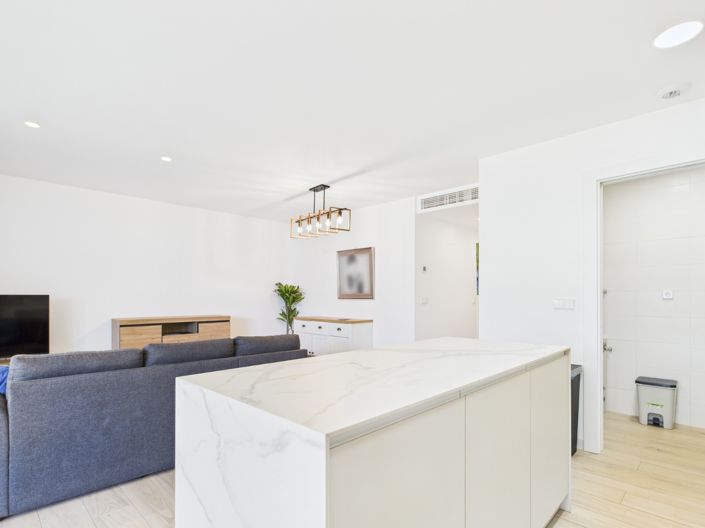 Image No.17-2 Bed Apartment for sale