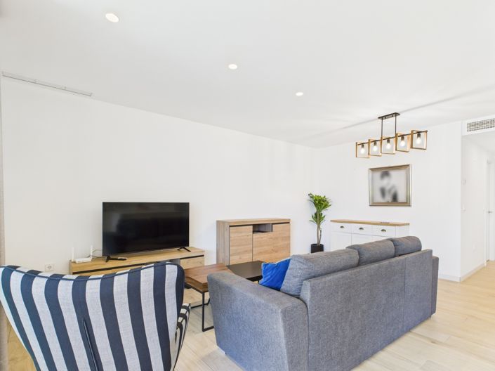 Image No.2-2 Bed Apartment for sale