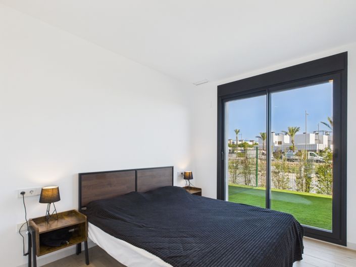 Image No.21-2 Bed Apartment for sale