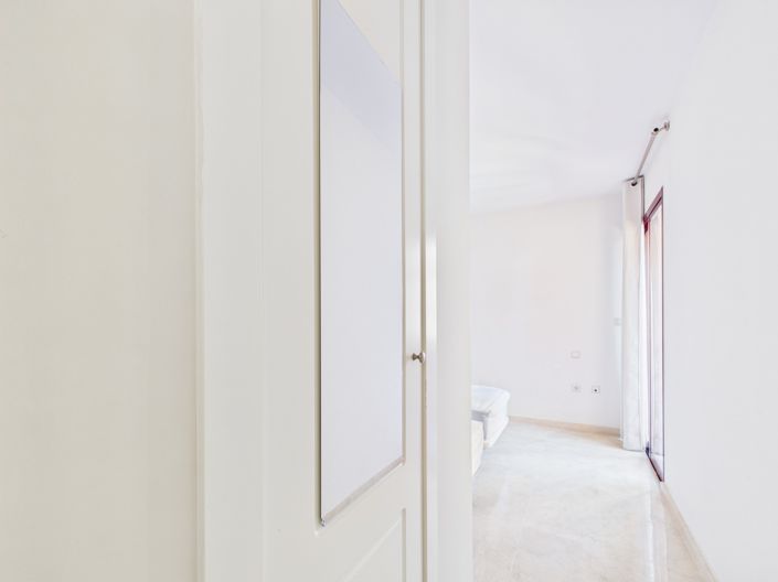 Image No.17-3 Bed Apartment for sale