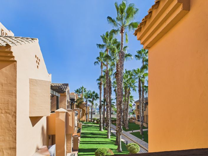 Image No.21-3 Bed Apartment for sale