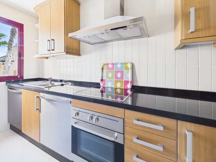 Image No.8-3 Bed Apartment for sale