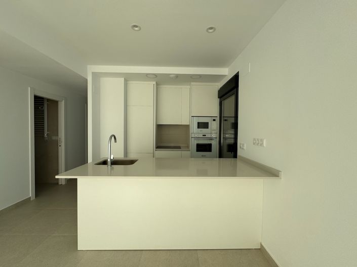 Image No.3-2 Bed Apartment for sale