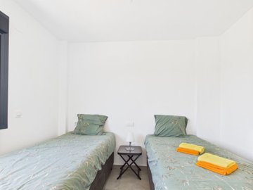 o1j043p05k3i1fe2hke67h1lf92f