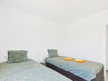 o1j043p05kgpb1oh1e7l1l1lunl2g