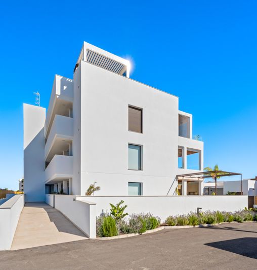 Image No.12-2 Bed Apartment for sale