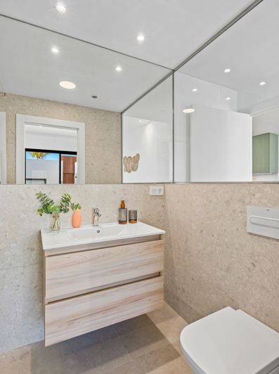 Image No.19-2 Bed Apartment for sale