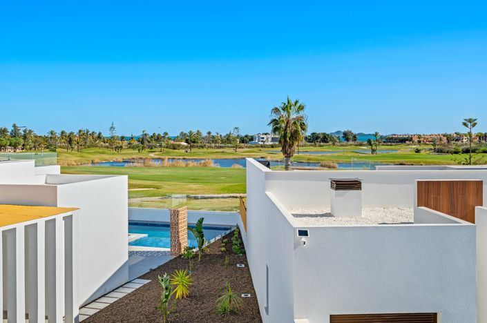 Image No.55-2 Bed Apartment for sale