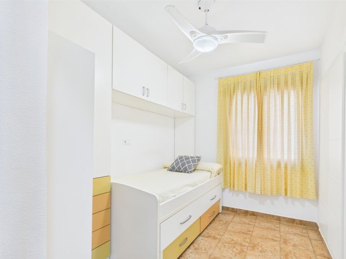 Image No.11-3 Bed Apartment for sale