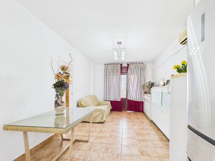 Image No.13-3 Bed Apartment for sale