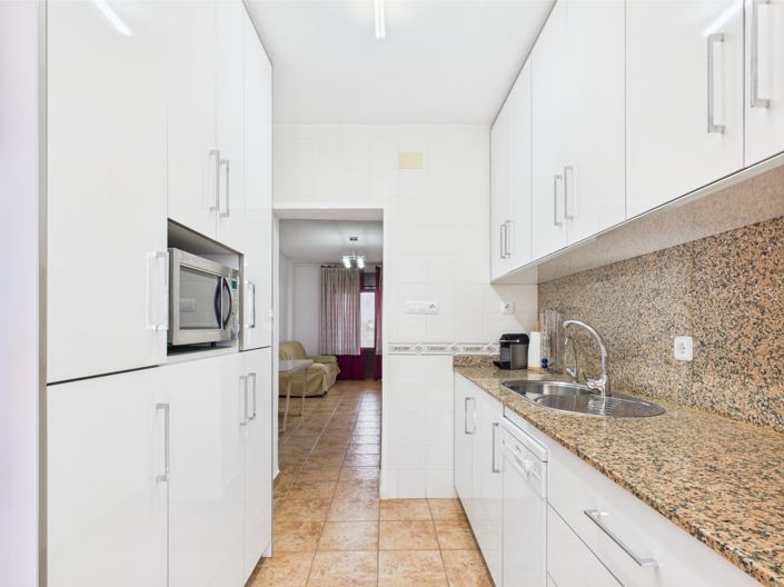 Image No.16-3 Bed Apartment for sale