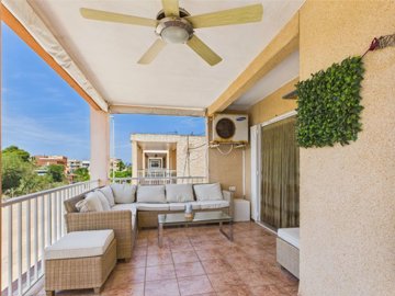 o1is8trk341vmua1o4igugocar2q