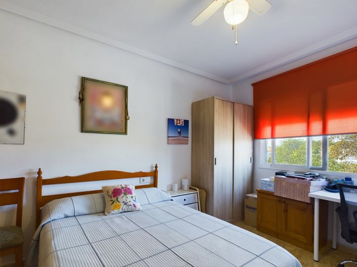 Image No.15-3 Bed Apartment for sale