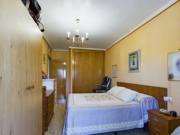 Image No.19-3 Bed Apartment for sale