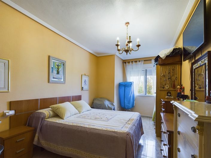 Image No.3-3 Bed Apartment for sale