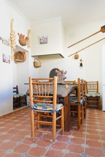 Image No.10-4 Bed Villa for sale