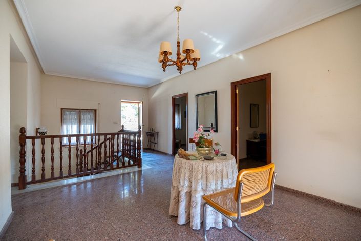 Image No.22-Villa de 6 chambres à vendre à Monóvar