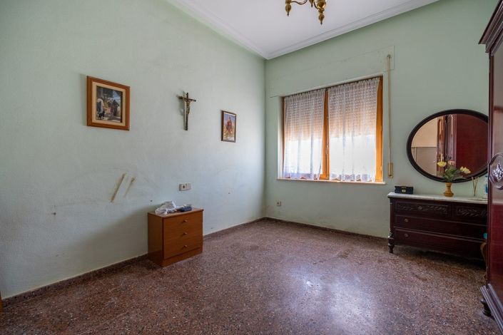 Image No.29-Villa de 6 chambres à vendre à Monóvar