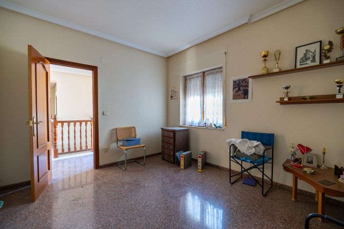 Image No.36-Villa de 6 chambres à vendre à Monóvar