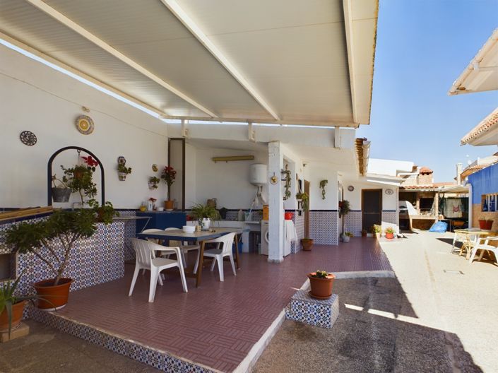 Image No.15-5 Bed Villa for sale