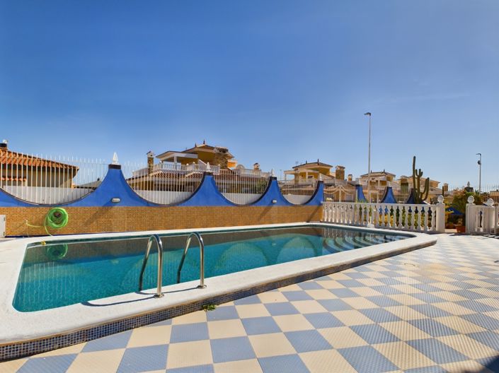 Image No.23-5 Bed Villa for sale