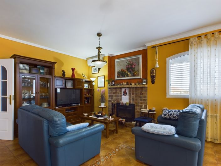 Image No.28-5 Bed Villa for sale